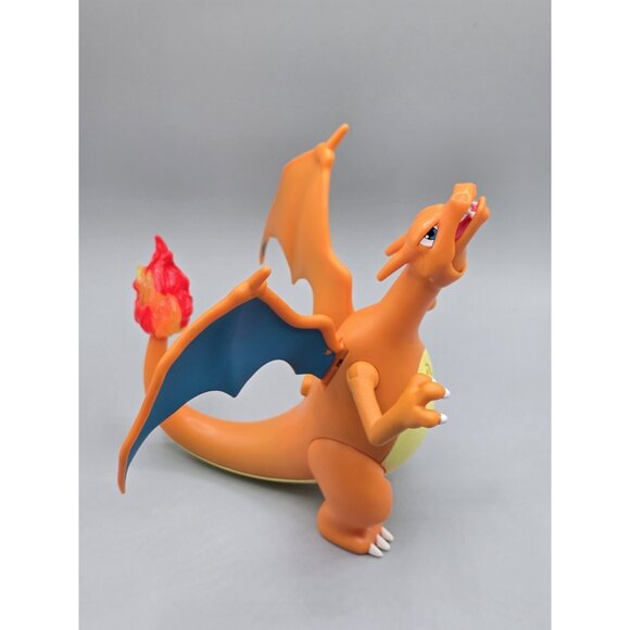2019 Battle Feature Charizard Figure WCT Pokémon Jazwares Action Figure Complete - Picture 1 of 11